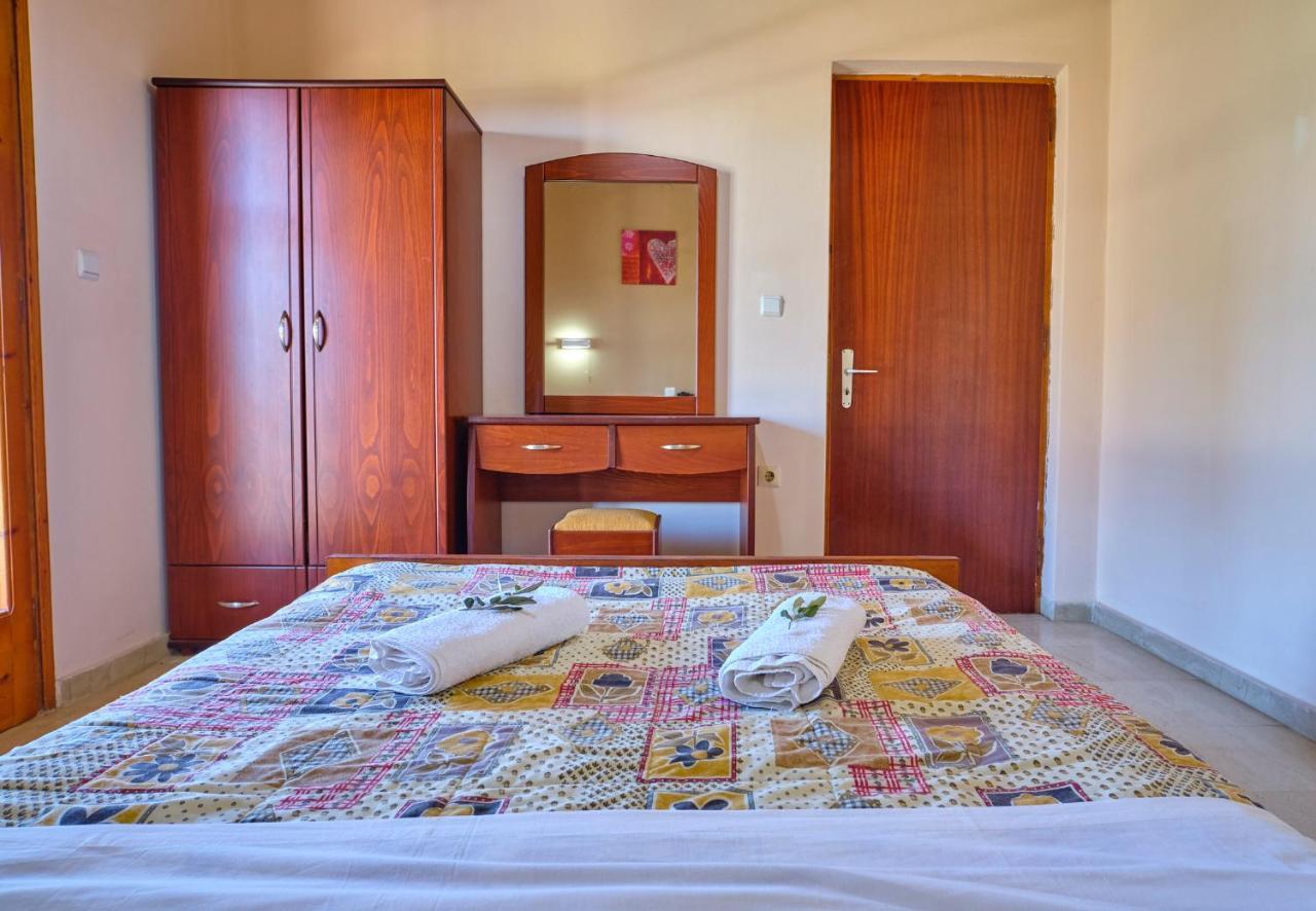 Theodora Apartments Agios Stefanos Corfu Agios Stefanos Avliotes  Екстериор снимка