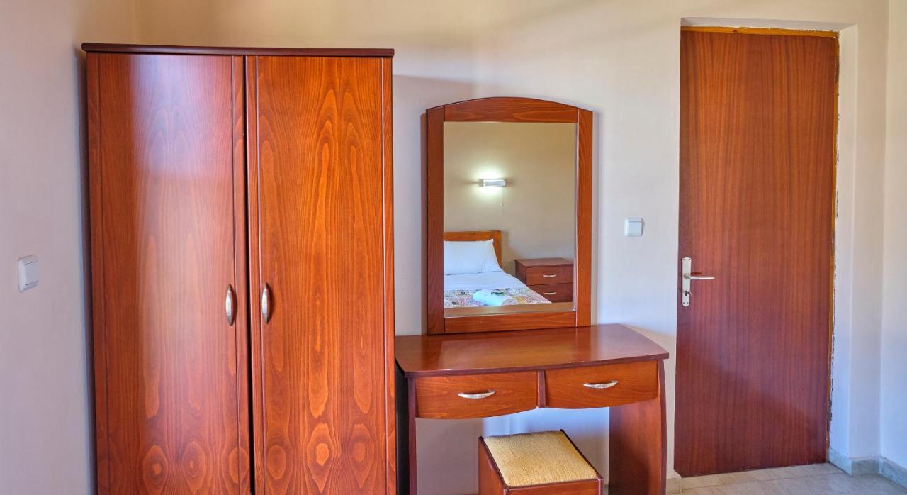 Theodora Apartments Agios Stefanos Corfu Agios Stefanos Avliotes  Екстериор снимка