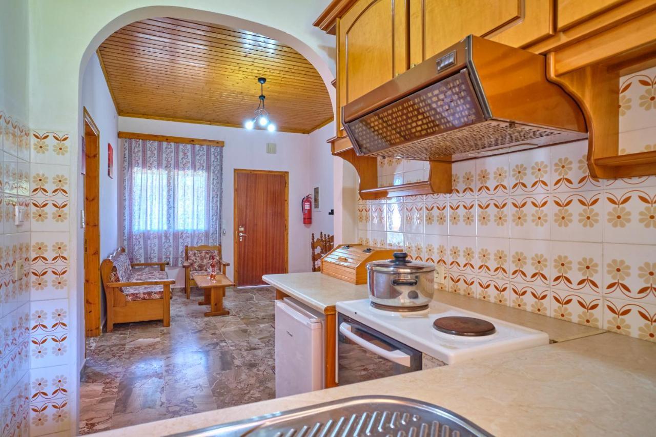 Theodora Apartments Agios Stefanos Corfu Agios Stefanos Avliotes  Екстериор снимка